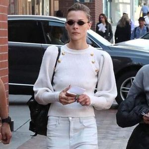 Veronica Beard Jude Crew Neck Sweater – Size S